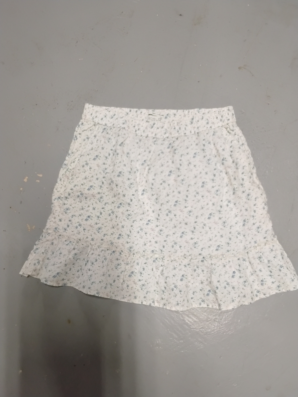 Rachel Zoe White Mini Skirt with Light Blue Floral Print